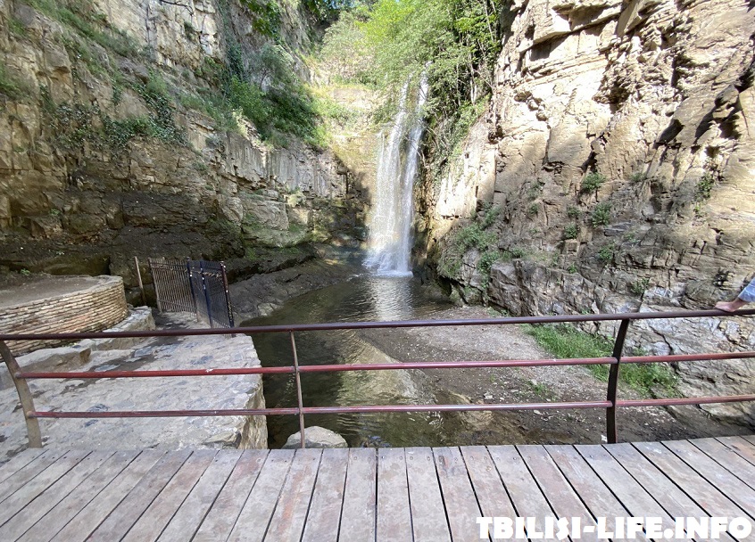 Водопад Тбилиси