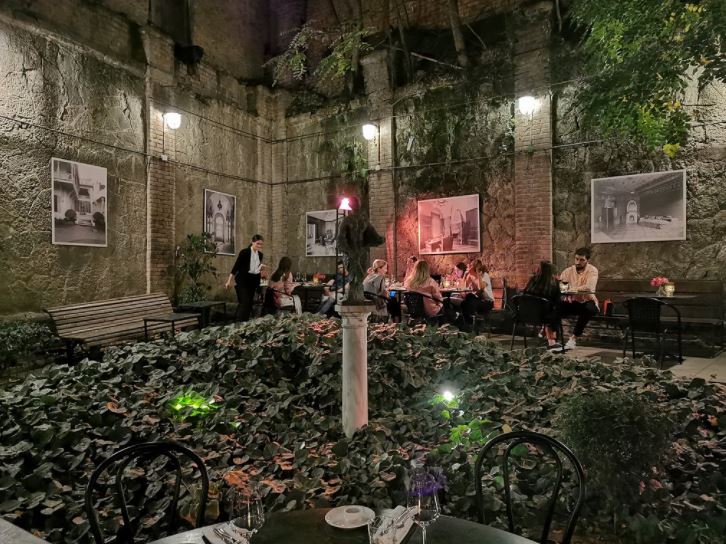 Cafe Littera - лучшие кафе в Тбилиси с красивым видом