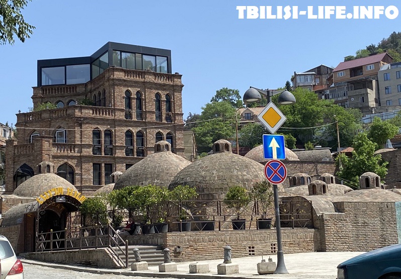 Царская серная баня Тбилиси